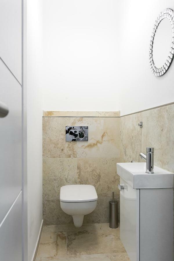 Old Town Cristal Apartment By Otium Krakau Exterior foto