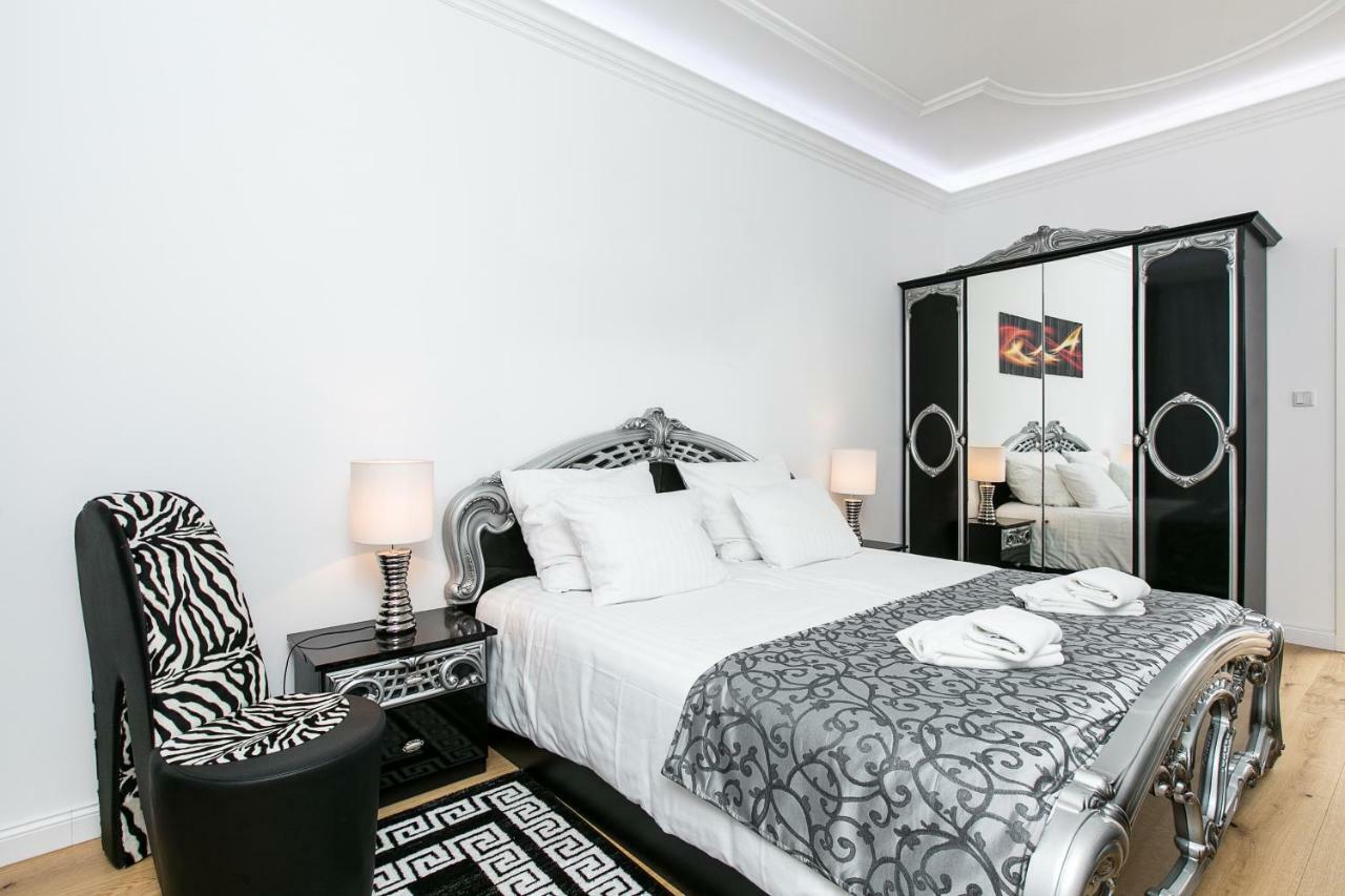 Old Town Cristal Apartment By Otium Krakau Exterior foto